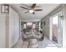 7 WOODHATCH CRESCENT - 18