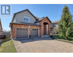 7 WOODHATCH CRESCENT - 2
