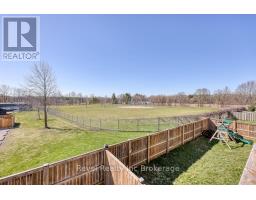 7 WOODHATCH CRESCENT - 45