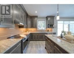 117 BIRDIE COURT - 21