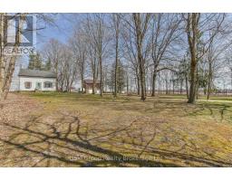 725809 TOWNSHIP ROAD 3 ROAD - 33