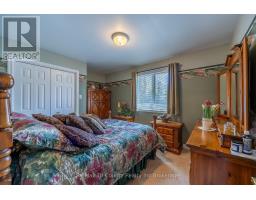 11 WOODSIDE DRIVE - 13