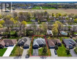 11 WOODSIDE DRIVE - 29