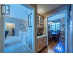 11 WOODSIDE DRIVE - 5