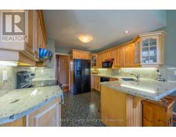 11 WOODSIDE DRIVE - 7