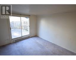 100 - 1919 TRAFALGAR STREET - 13