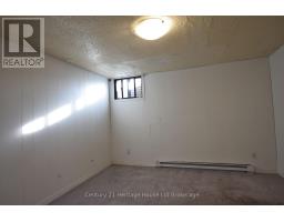 100 - 1919 TRAFALGAR STREET - 26