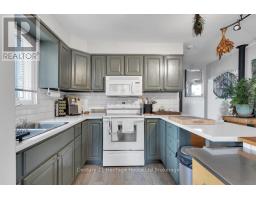 147 SYDENHAM STREET - 6