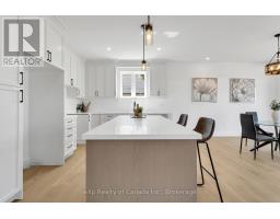 9 CLOVER LANE - 23