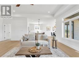 9 CLOVER LANE - 27