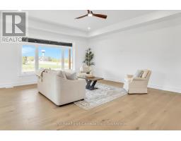 9 CLOVER LANE - 30