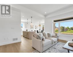 9 CLOVER LANE - 31