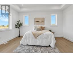9 CLOVER LANE - 36
