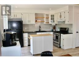 33 TRILLIUM DRIVE - 10