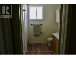33 TRILLIUM DRIVE - 15