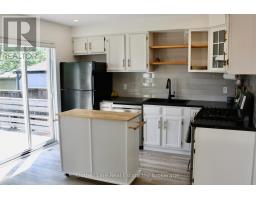 33 TRILLIUM DRIVE - 9