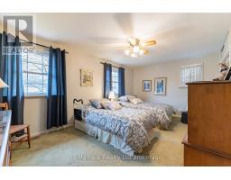 41 PARKWOOD DRIVE - 19