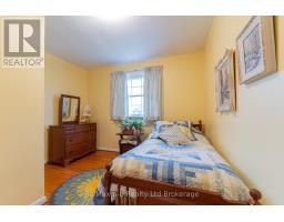 41 PARKWOOD DRIVE - 25