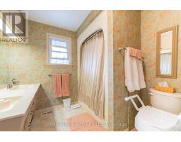 41 PARKWOOD DRIVE - 27