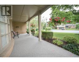 41 PARKWOOD DRIVE - 5