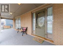 41 PARKWOOD DRIVE - 6