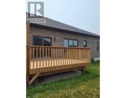 22 MATHESON CRESCENT - 21
