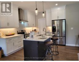 22 MATHESON CRESCENT - 24