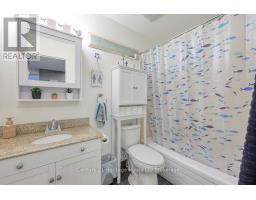 301 - 1580 ERNEST AVENUE - 15