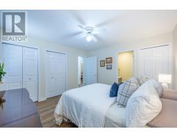 36 WOODLAND CRESCENT - 22