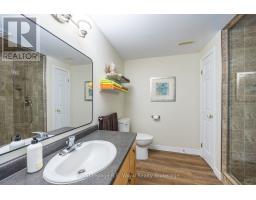 36 WOODLAND CRESCENT - 30