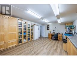 36 WOODLAND CRESCENT - 36