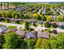 36 WOODLAND CRESCENT - 42