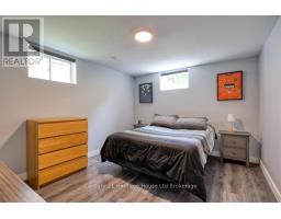 236 DOON SOUTH DRIVE - 32
