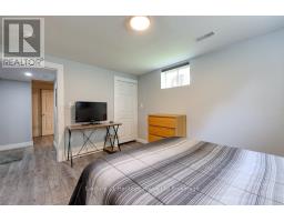 236 DOON SOUTH DRIVE - 33