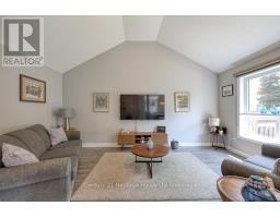 236 DOON SOUTH DRIVE - 8