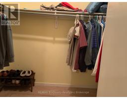 36 SINCLAIR DRIVE - 19