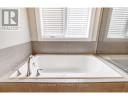 976 SPRINGBANK AVENUE - 11