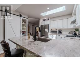 3 MCDONALD COURT - 17