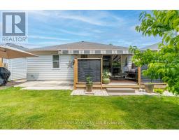 3 MCDONALD COURT - 35