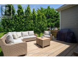 671 HENRY STREET - 10
