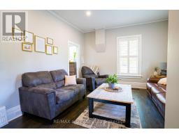 671 HENRY STREET - 15