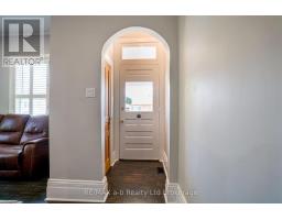 671 HENRY STREET - 20