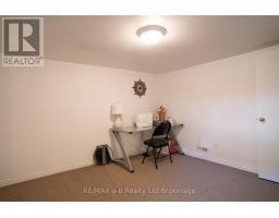 671 HENRY STREET - 38