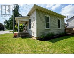 671 HENRY STREET - 4