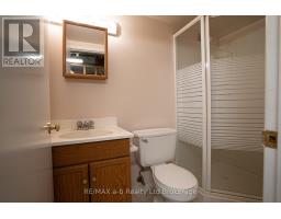 671 HENRY STREET - 40