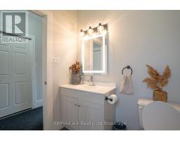671 HENRY STREET - 42