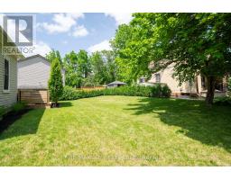 671 HENRY STREET - 7