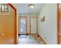 30 LAUREL CRESCENT - 20
