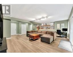 61 POTTERS WAY - 17