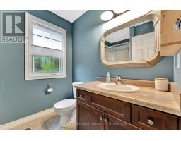 61 POTTERS WAY - 22